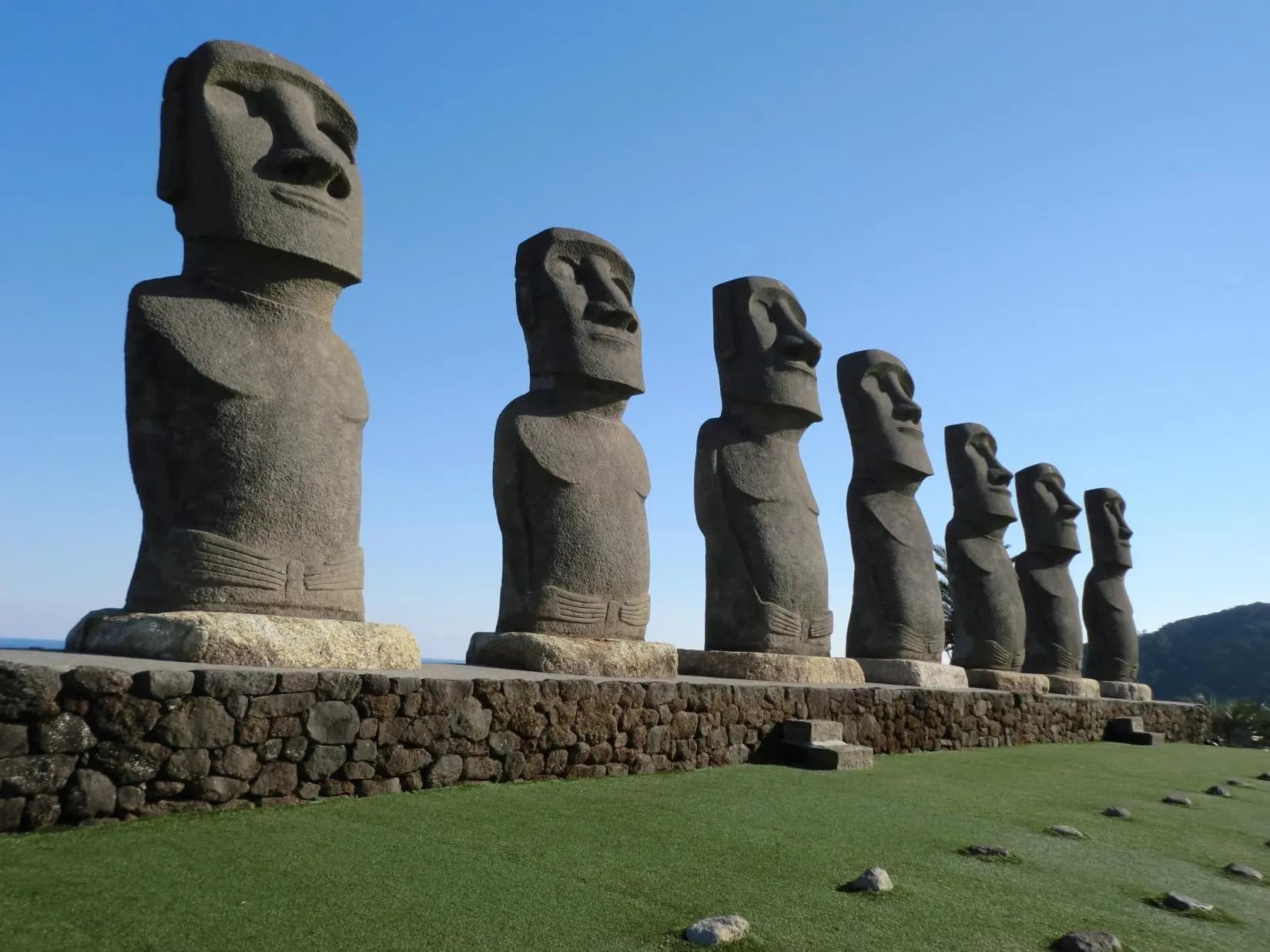 【九州】星宇台中直飛熊本・宮崎摩艾石像・人吉球磨川輕漂流・體驗世界唯一砂浴・萌熊電鐵體驗・櫻島渡輪火山・鹿兒島｜無購物、無自理餐